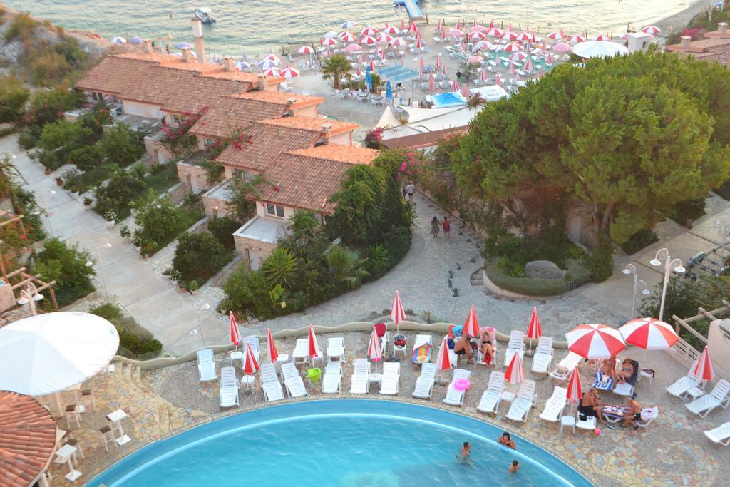 Vila 15 Bougainville Saranda Dış mekan fotoğraf